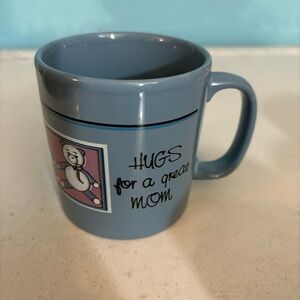 🛍️3/$30 Vintage hugs for great  mom Mother’s Day gift present coffee tea mug